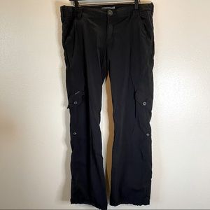 Black Prana Halle Pants Women’s 12 Cargo Pocket Relaxed 😎 Fit Excellent Pants!